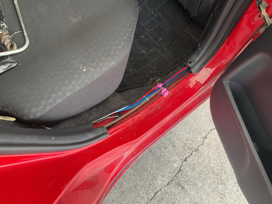 Photo '22' of Toyota Vitz Photo '22' of Toyota Vitz