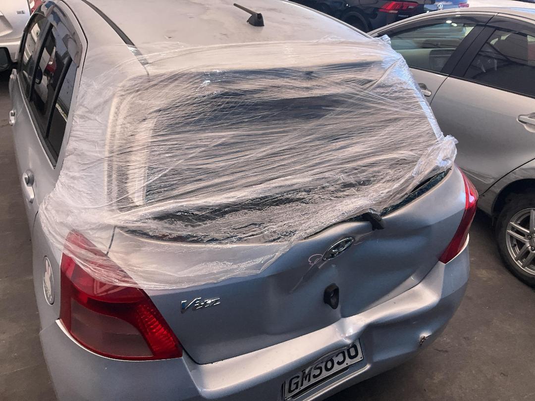 Photo '11' of Toyota Vitz