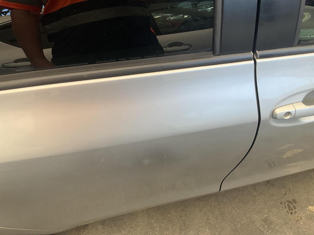 Photo '15' of Toyota Vitz