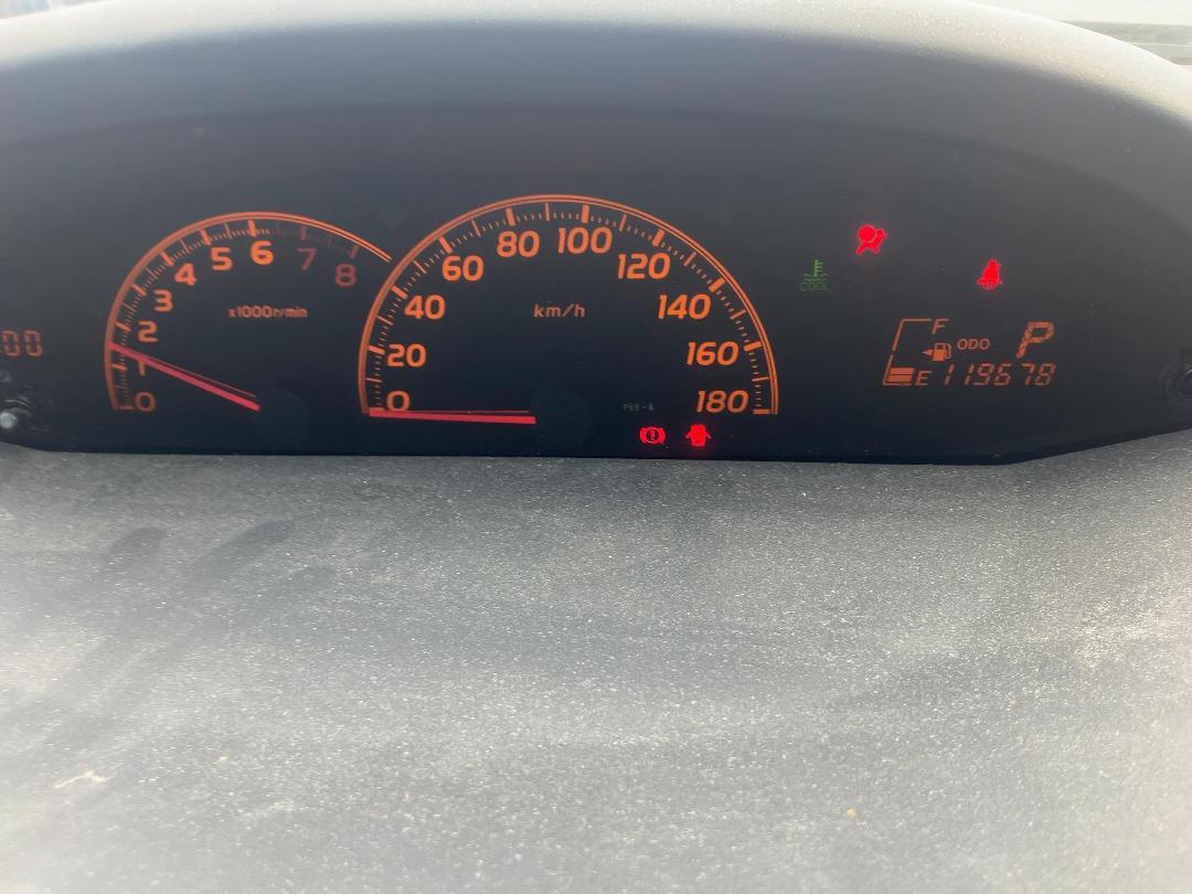 Photo '14' of Toyota Vitz