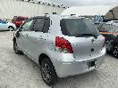 Thumbnail '6' of Toyota Vitz