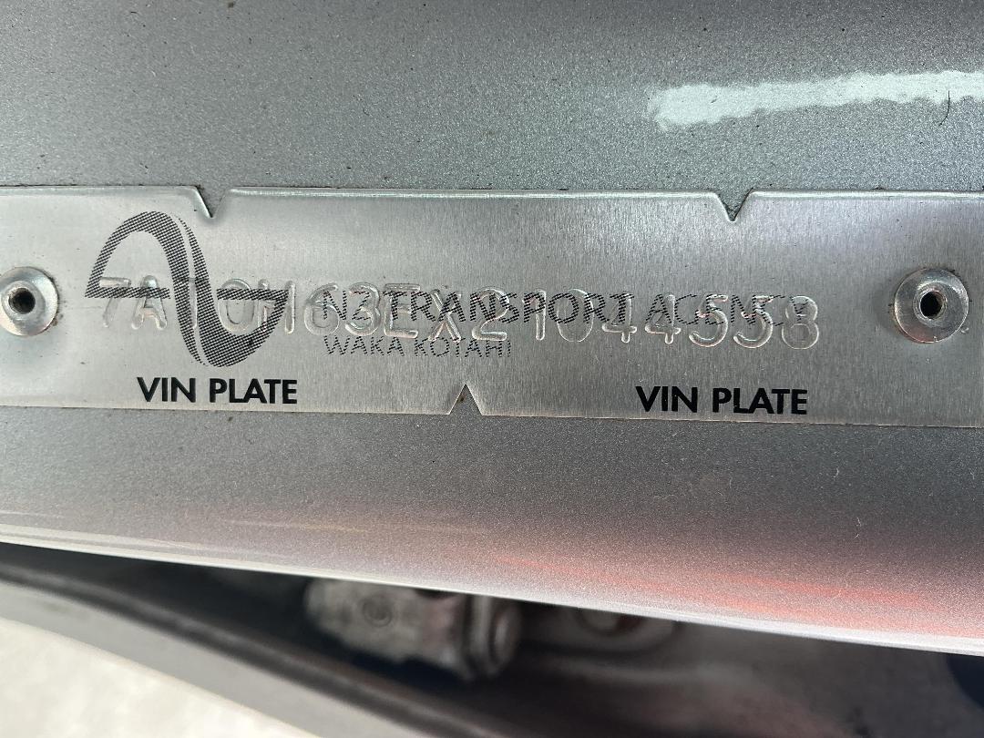 Photo '24' of Toyota Vitz