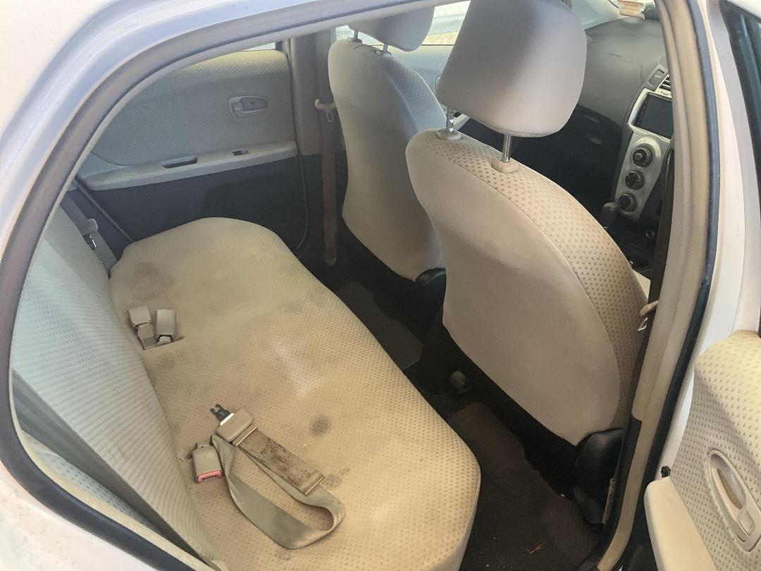 Photo '20' of Toyota Vitz