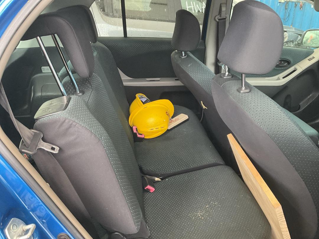 Photo '12' of Toyota Vitz