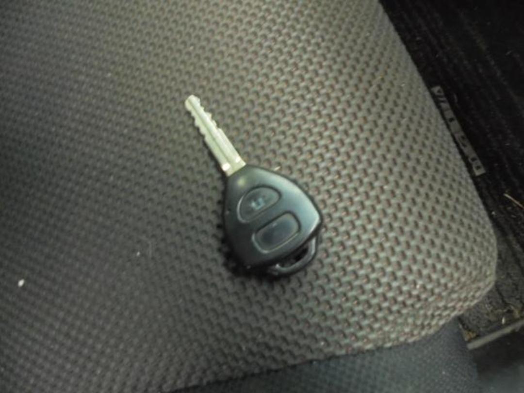 Photo '18' of Toyota Wish Photo '18' of Toyota Wish