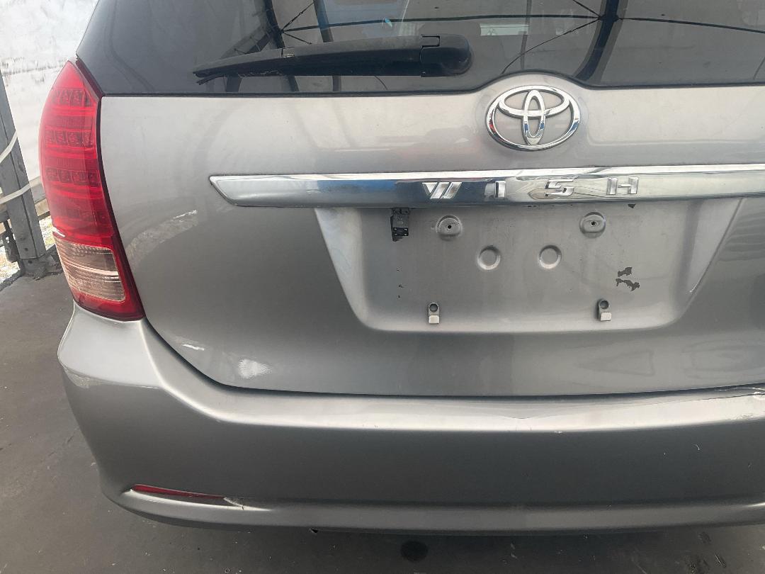 Photo '25' of Toyota Wish