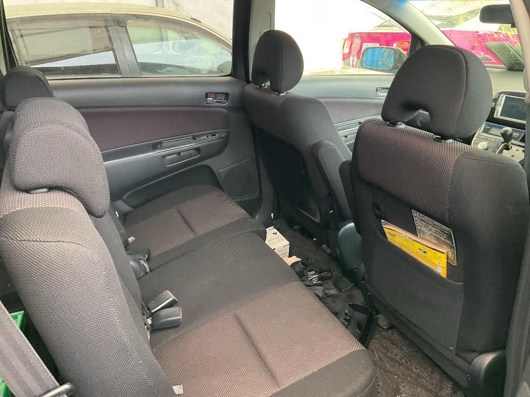 Photo '5' of Toyota Wish Photo '5' of Toyota Wish