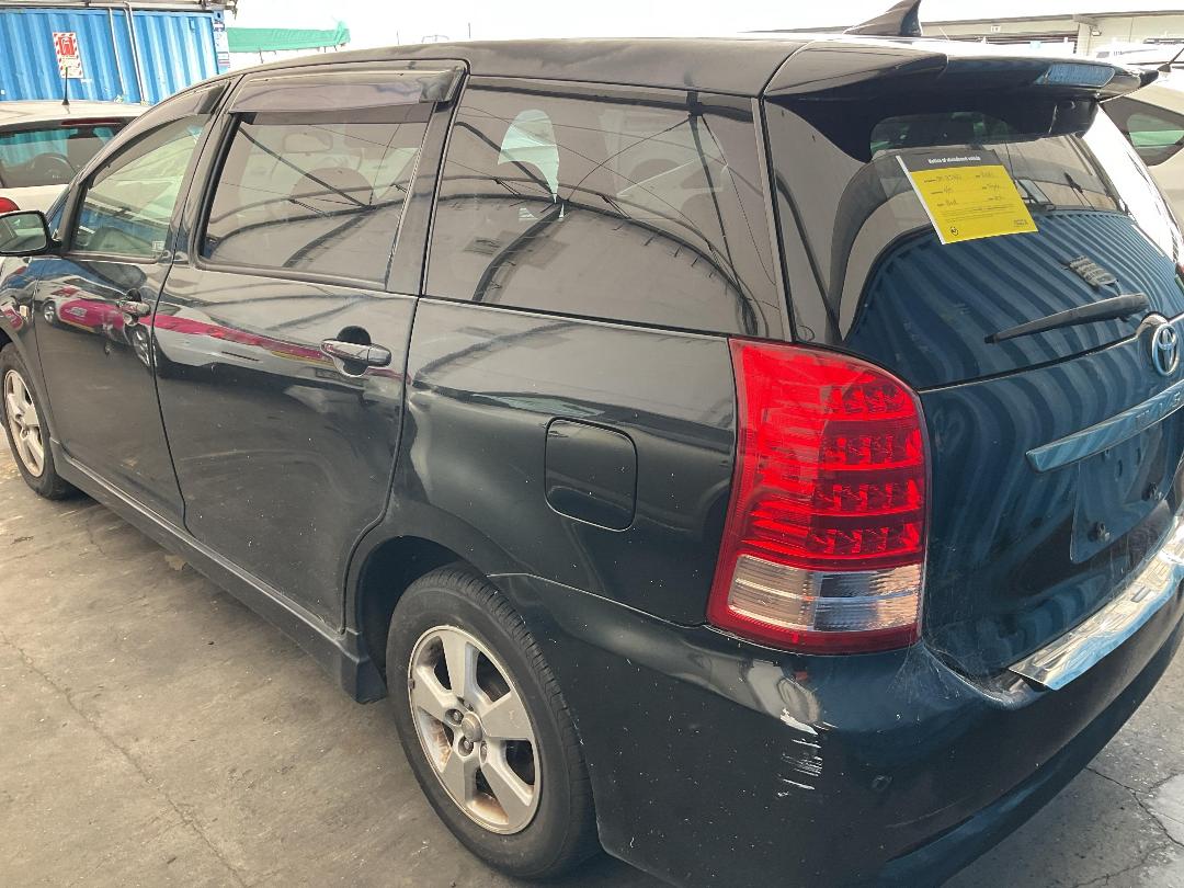 Photo '9' of Toyota Wish Photo '9' of Toyota Wish