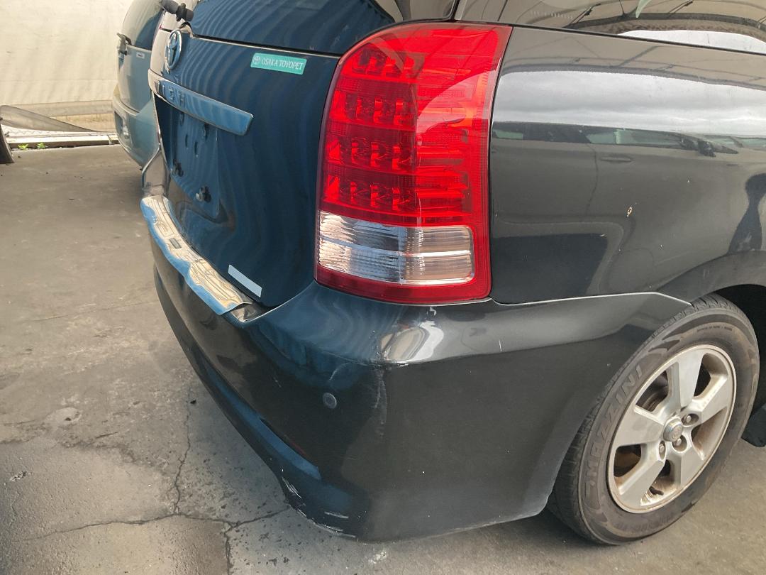 Photo '22' of Toyota Wish Photo '22' of Toyota Wish