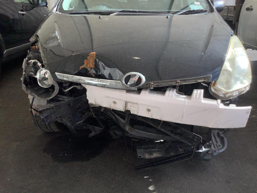 Photo '2' of Toyota Wish