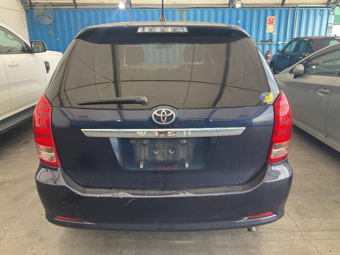 Photo '5' of Toyota Wish