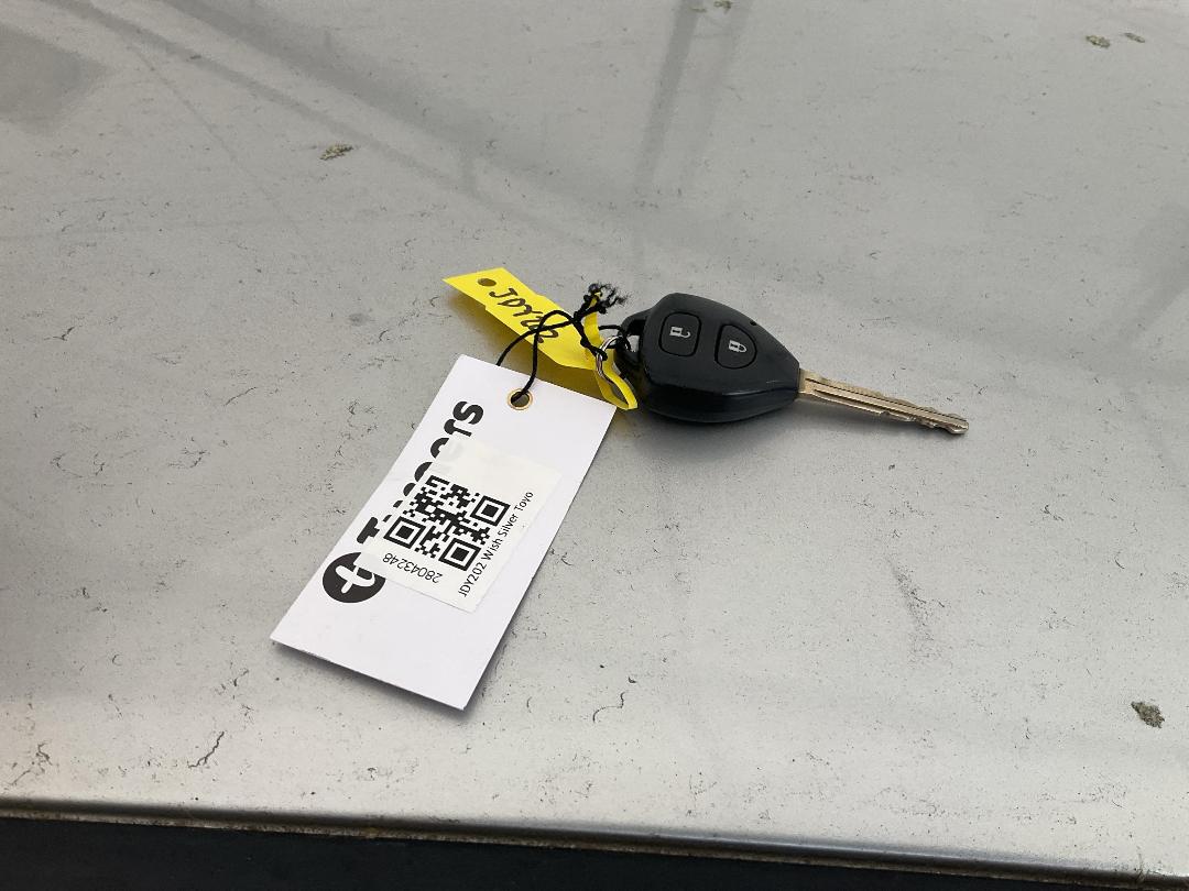 Photo '20' of Toyota Wish