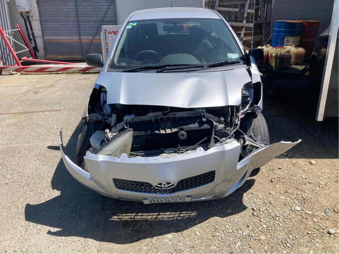 Photo '14' of Toyota Yaris T130 Photo '14' of Toyota Yaris T130