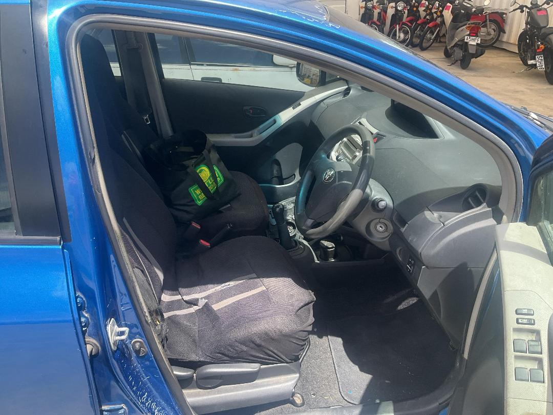 Photo '9' of Toyota Yaris Photo '9' of Toyota Yaris