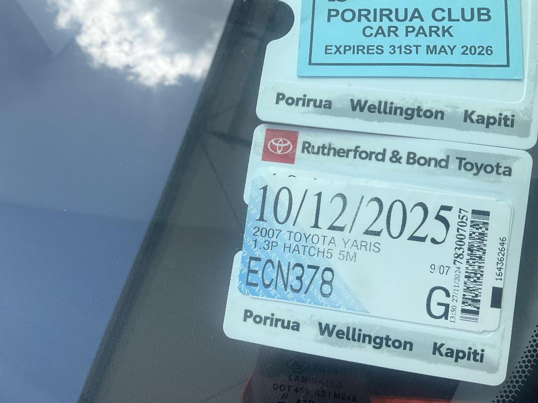 Photo '13' of Toyota Yaris Photo '13' of Toyota Yaris