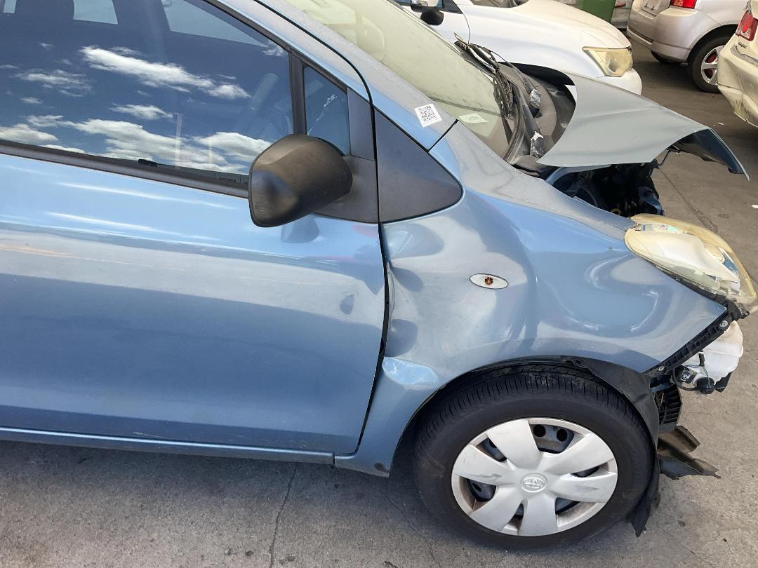 Photo '3' of Toyota Yaris