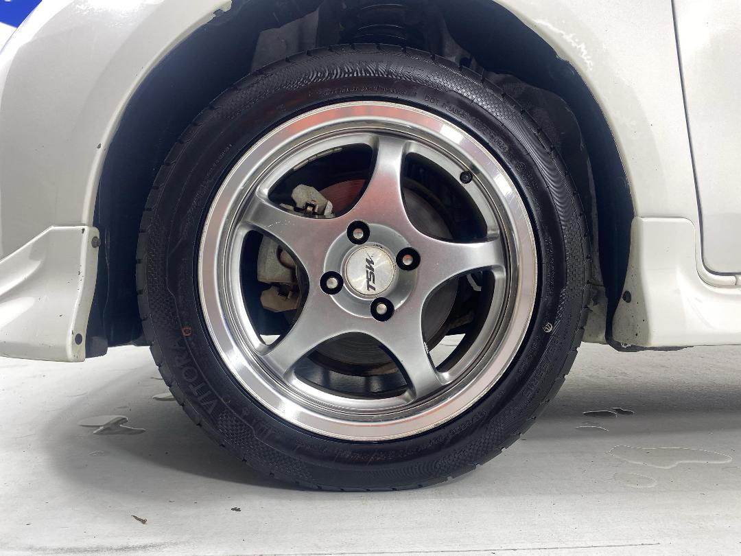 Photo '10' of Toyota Yaris Photo '10' of Toyota Yaris