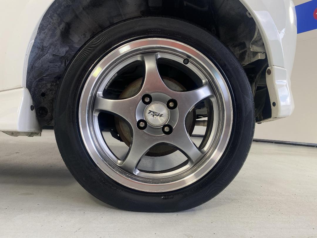 Photo '11' of Toyota Yaris Photo '11' of Toyota Yaris