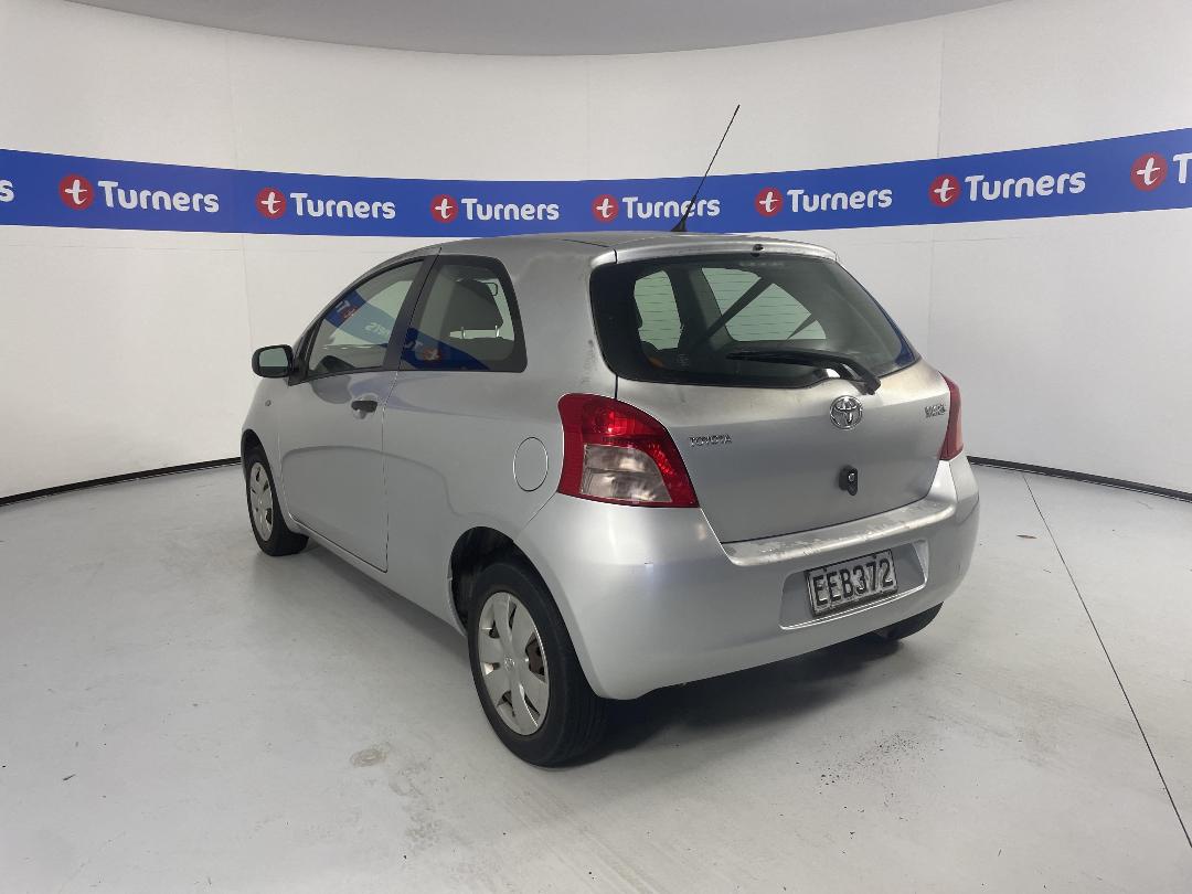 Photo '5' of Toyota Yaris