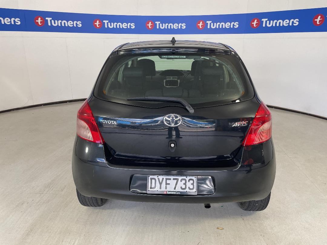 Photo '6' of Toyota Yaris Photo '6' of Toyota Yaris