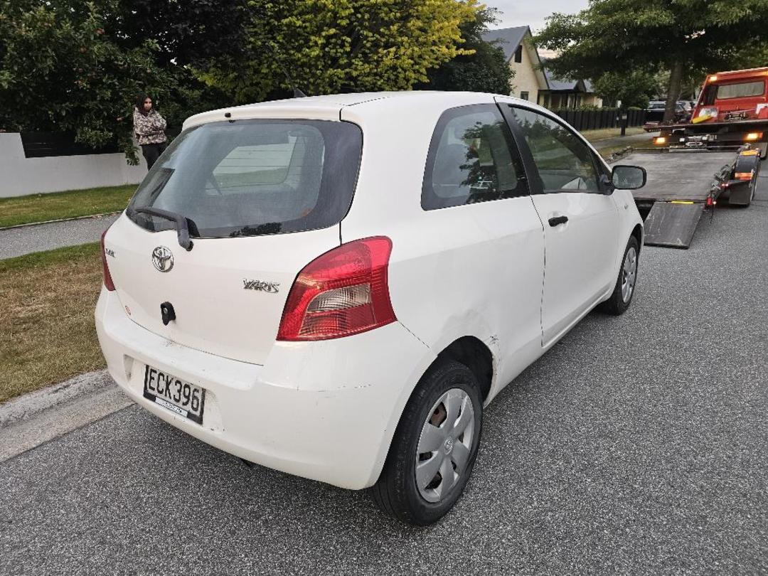 Photo '7' of Toyota Yaris Photo '7' of Toyota Yaris