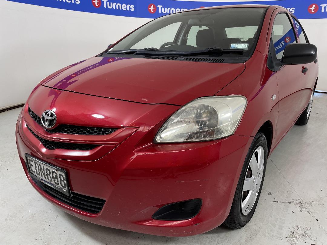 Photo '4' of Toyota Yaris Photo '4' of Toyota Yaris