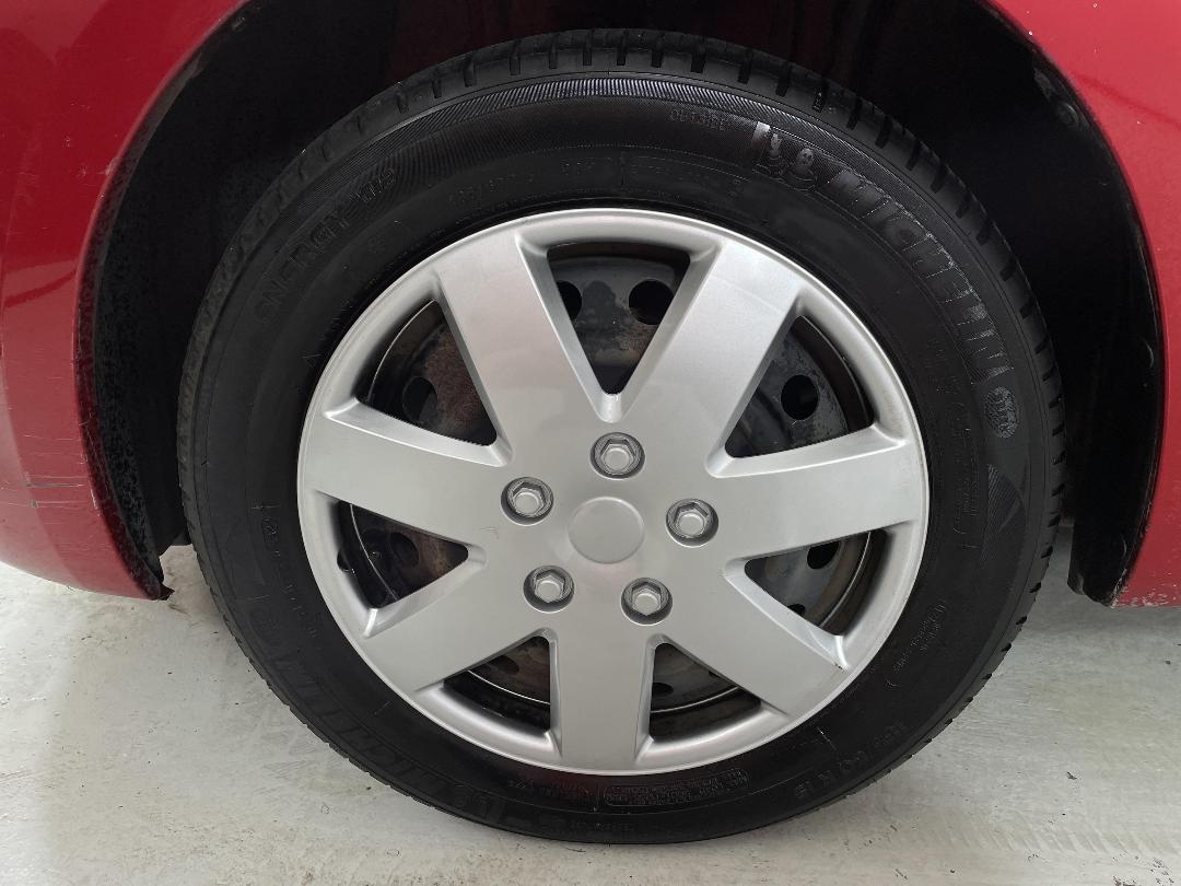 Photo '10' of Toyota Yaris Photo '10' of Toyota Yaris