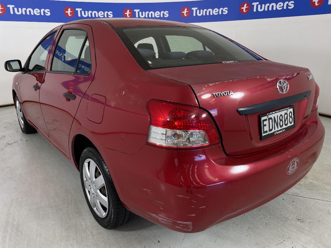 Photo '5' of Toyota Yaris Photo '5' of Toyota Yaris