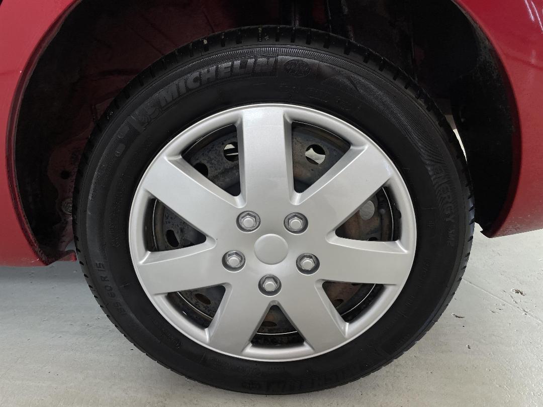 Photo '11' of Toyota Yaris Photo '11' of Toyota Yaris