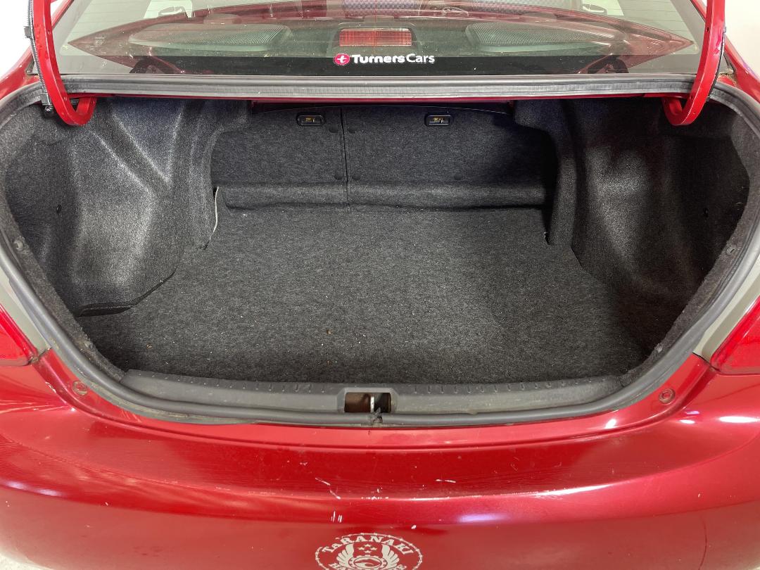 Photo '14' of Toyota Yaris Photo '14' of Toyota Yaris