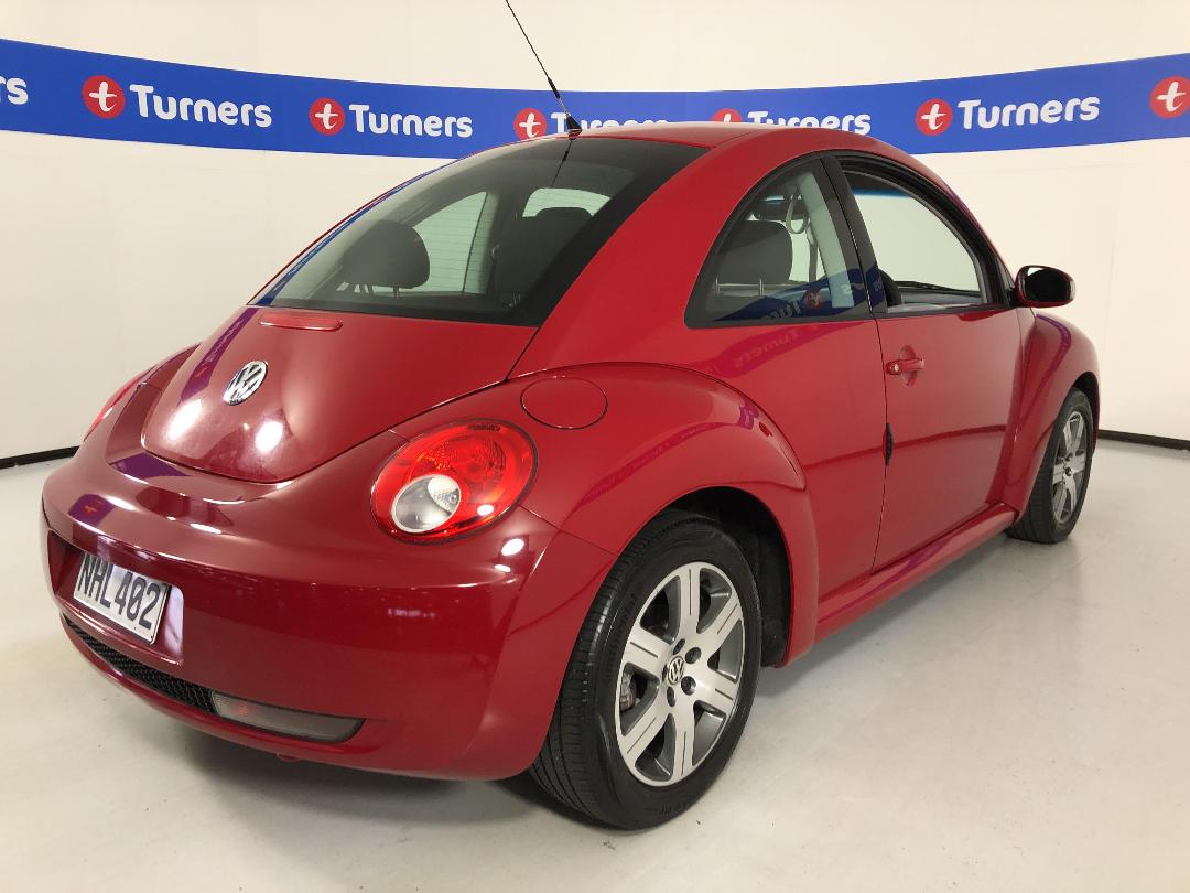 Photo '7' of Volkswagen Beetle Photo '7' of Volkswagen Beetle