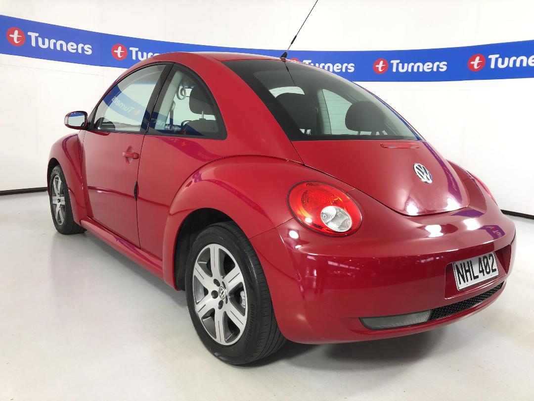 Photo '5' of Volkswagen Beetle Photo '5' of Volkswagen Beetle