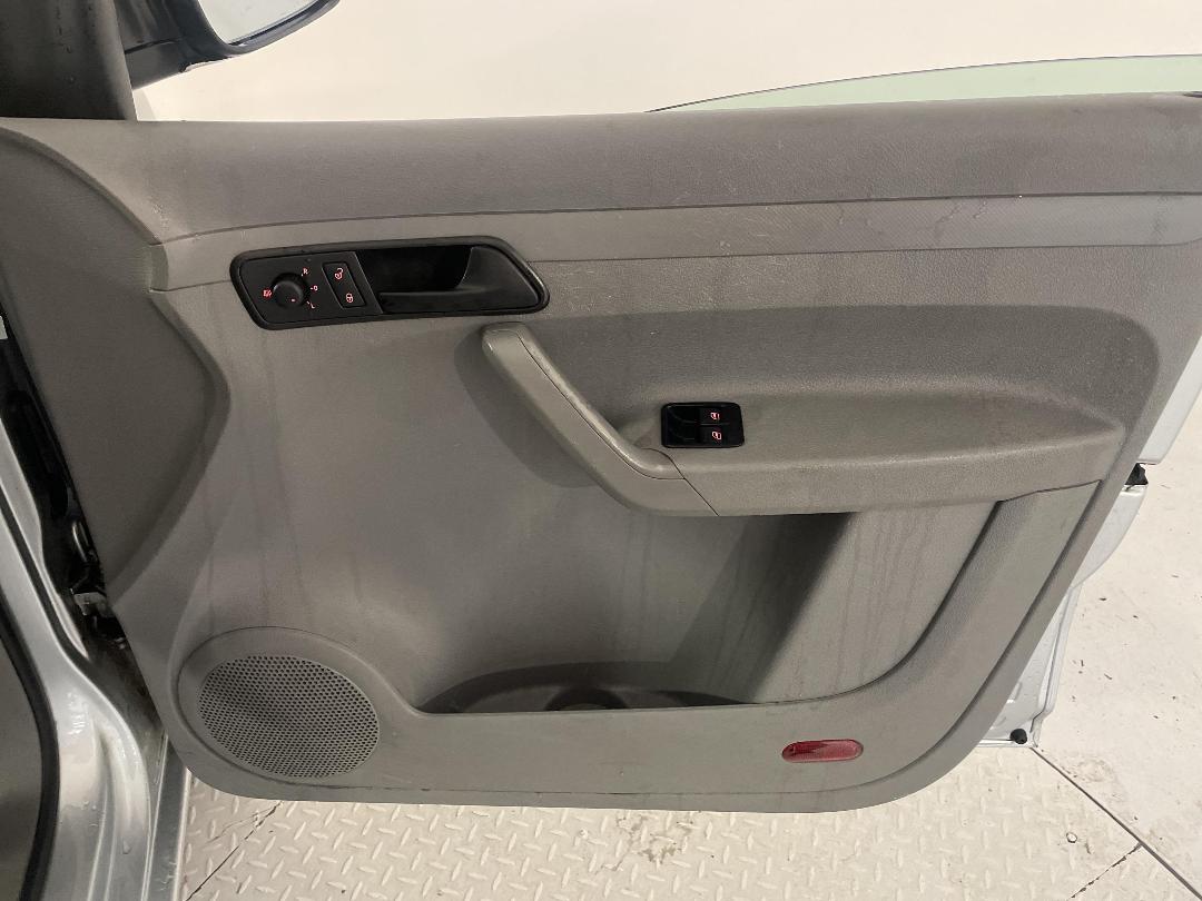 Photo '15' of Volkswagen Caddy