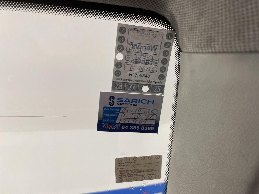 Photo '29' of Volkswagen Caddy