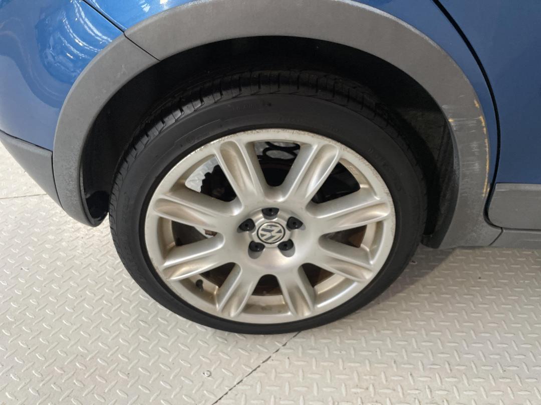 Photo '12' of Volkswagen Cross Polo