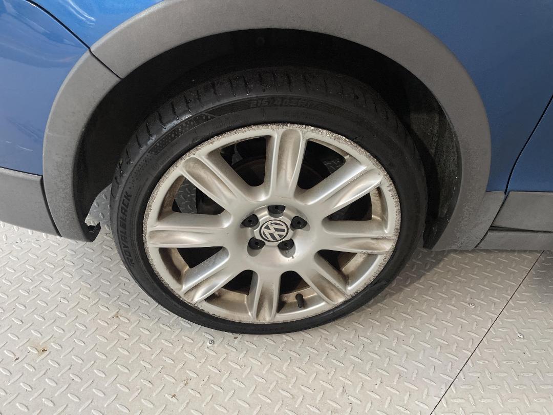 Photo '10' of Volkswagen Cross Polo