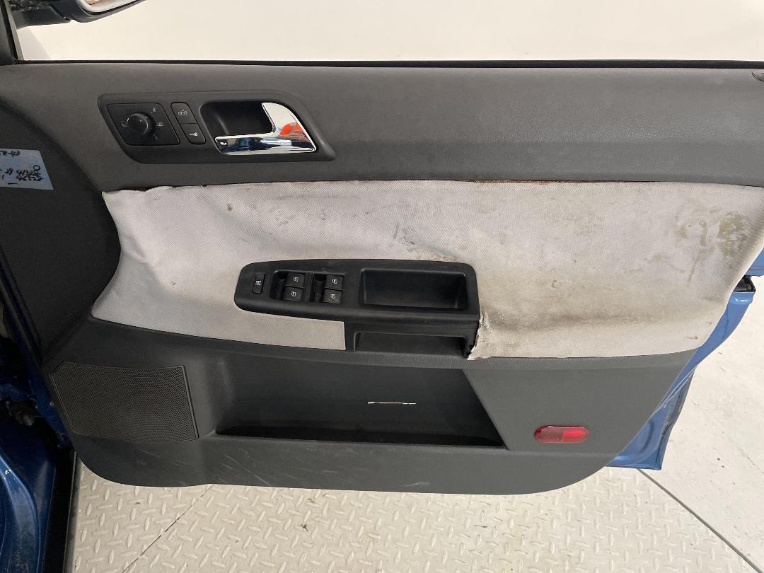 Photo '15' of Volkswagen Cross Polo