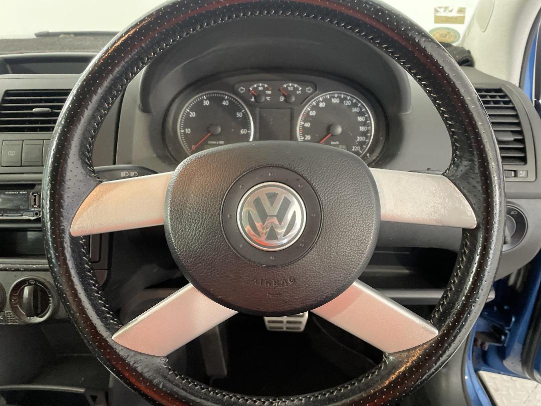 Photo '25' of Volkswagen Cross Polo