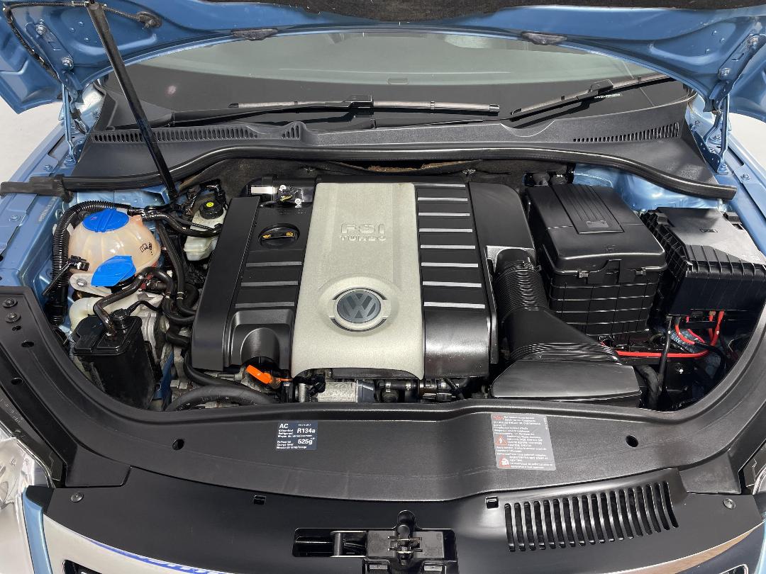 Photo '13' of Volkswagen EOS