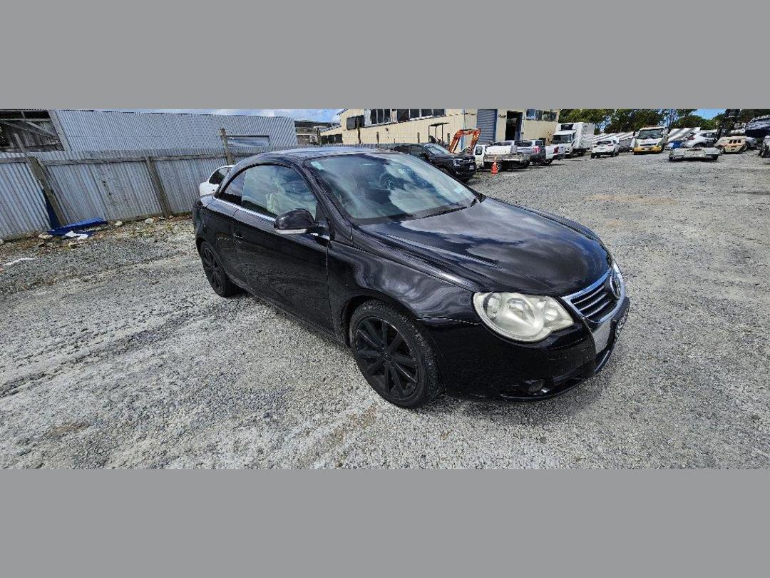 Photo '3' of Volkswagen EOS