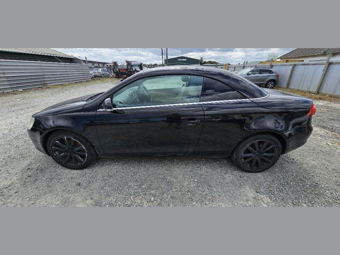 Photo '7' of Volkswagen EOS