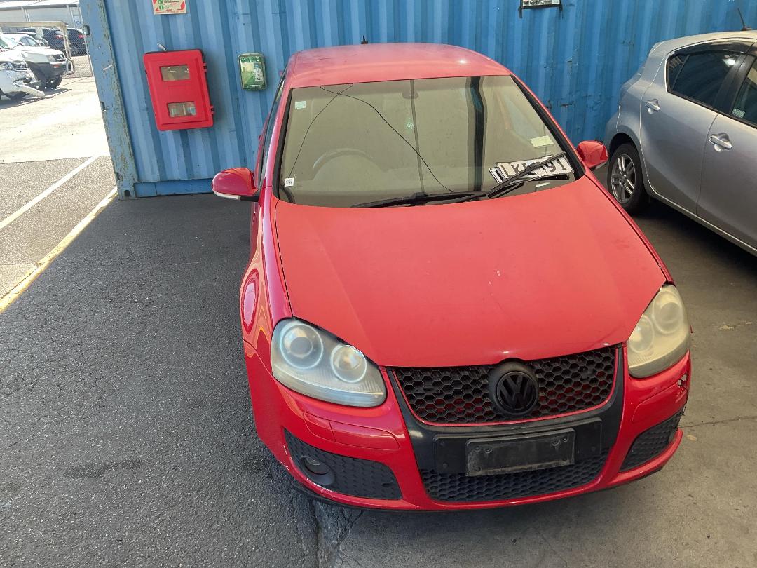 Photo '5' of Volkswagen Golf GTI