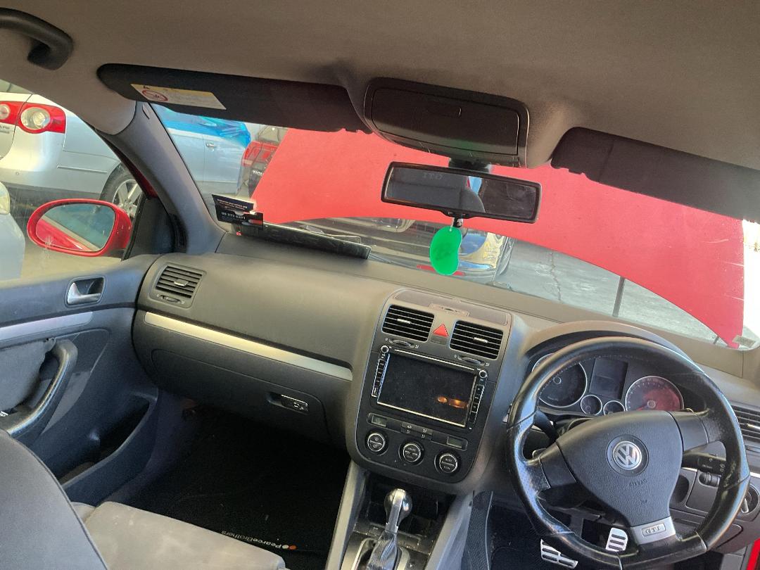 Photo '25' of Volkswagen Golf GTI