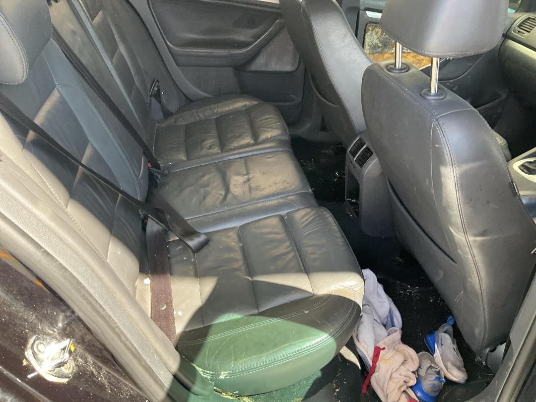 Photo '5' of Volkswagen Golf 2.0 TSI Photo '5' of Volkswagen Golf 2.0 TSI