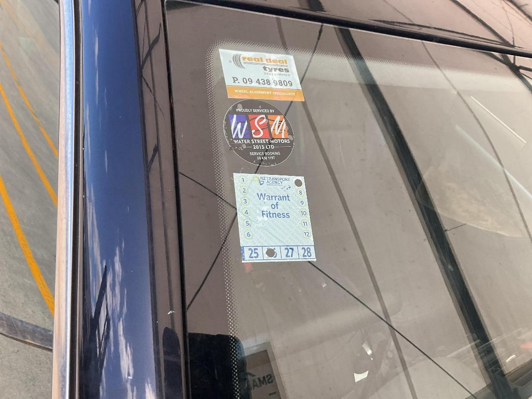 Photo '11' of Volkswagen Golf 2.0 TSI Photo '11' of Volkswagen Golf 2.0 TSI