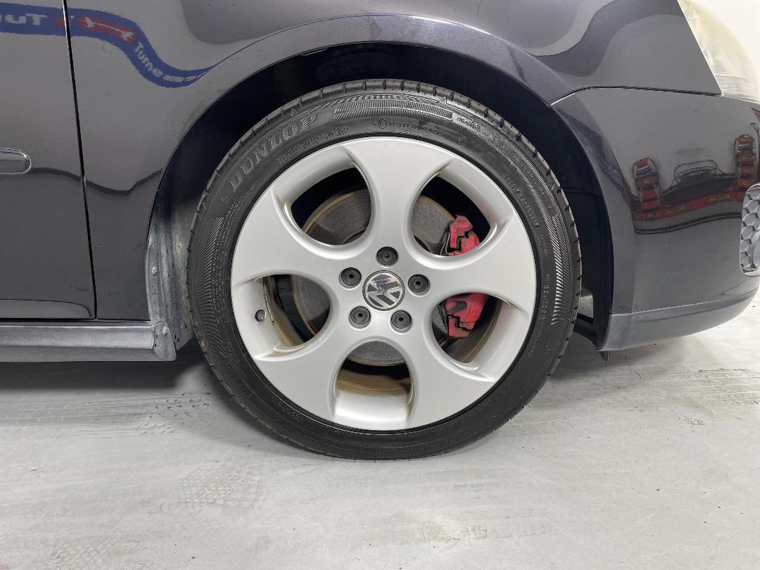 Photo '9' of Volkswagen Golf Photo '9' of Volkswagen Golf