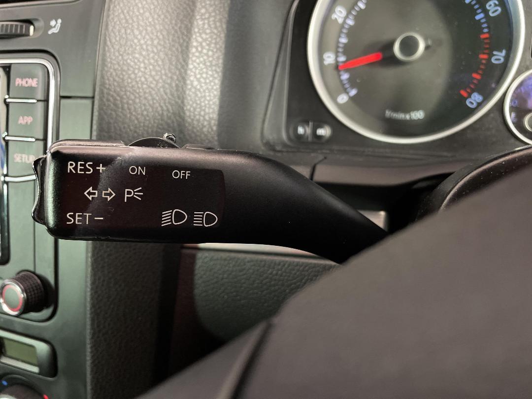 Photo '26' of Volkswagen Golf Photo '26' of Volkswagen Golf