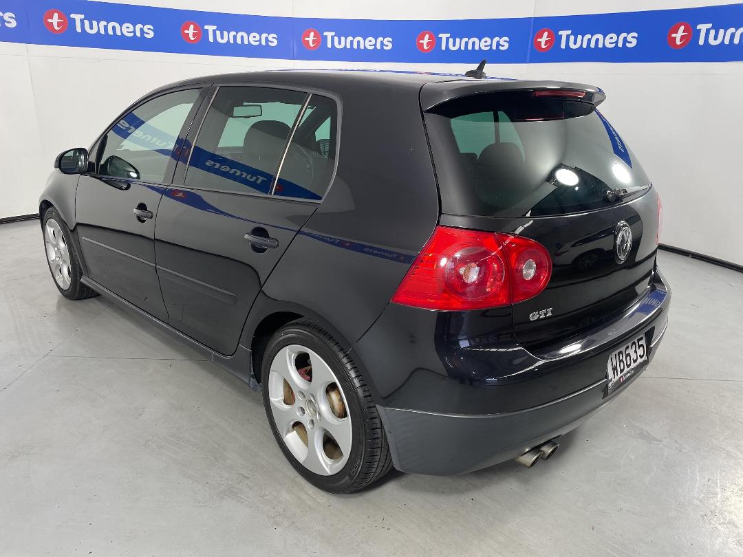 Photo '5' of Volkswagen Golf Photo '5' of Volkswagen Golf