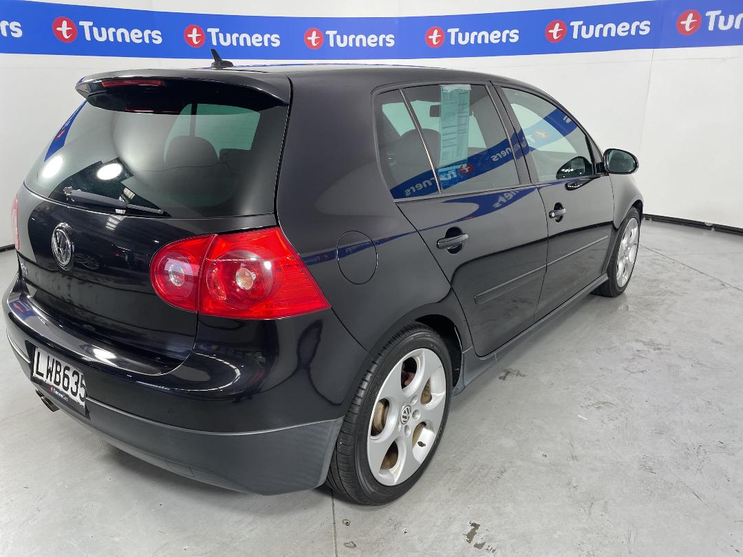 Photo '7' of Volkswagen Golf Photo '7' of Volkswagen Golf