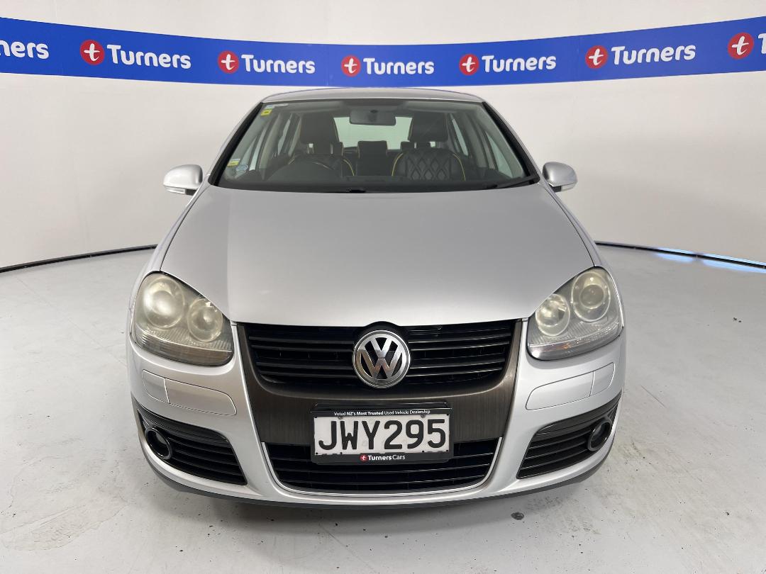 Photo '2' of Volkswagen Golf Photo '2' of Volkswagen Golf